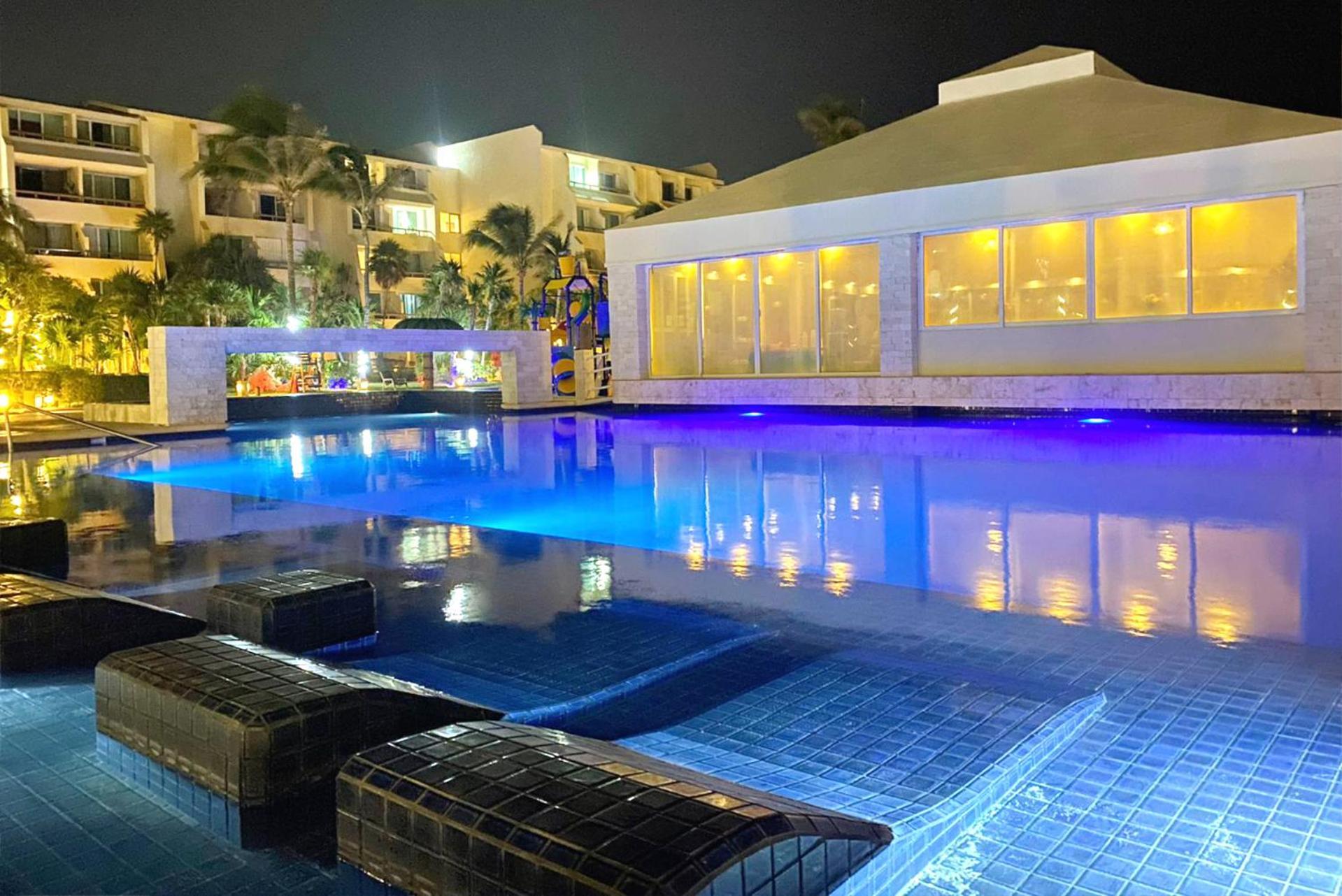 Beach, Fun & Relax At The Hotel Zone In Cancún Exteriör bild